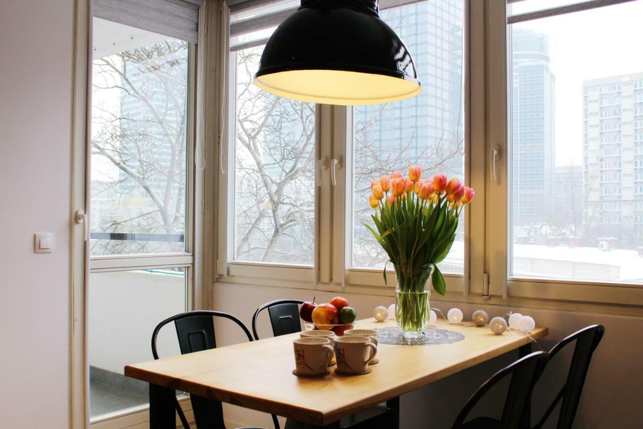 Comfy With Great View By Cooee Apartmán